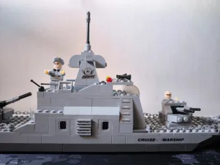 Barco Lego Armada con Ametralladoras