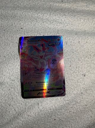 Sylveon VMAX Carta Pokémon Español