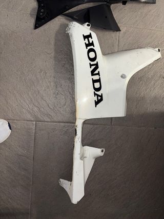 Carenado Honda CBR 600RR Blanco/Negro