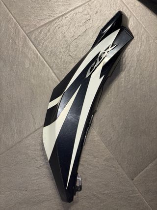 Carenado Honda CBR 600RR Blanco/Negro