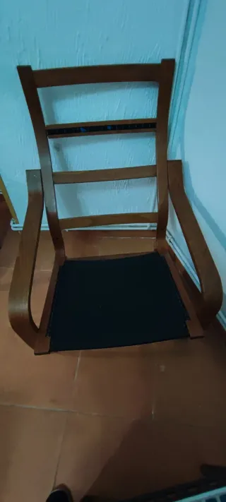 Butaca de tela y madera