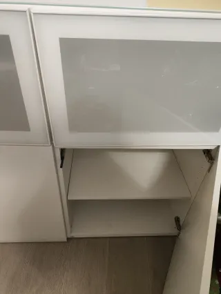 Aparador Ikea Blanco y Transparente