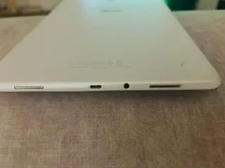 Tablet Samsung Tab A SM-T550 Bianca