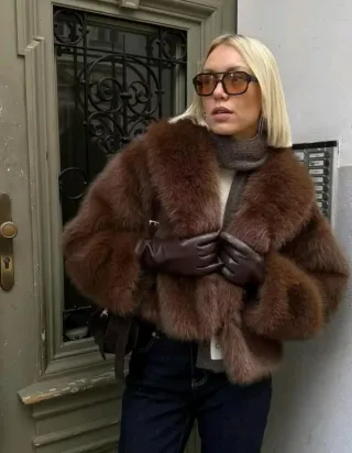 Abrigo de pelo marrón