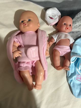 Trona de juguete rosa