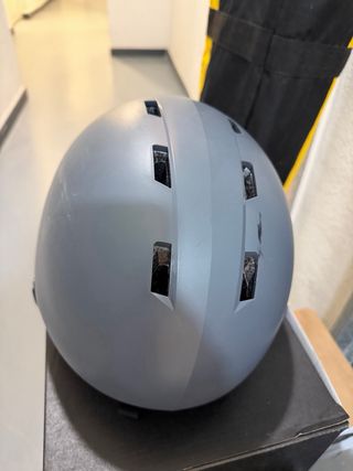 Casco da sci grigio