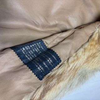 Abrigo de piel de zorro natural