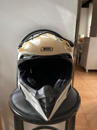 Casco Airoh Stricker Blanco Moto Talla M
