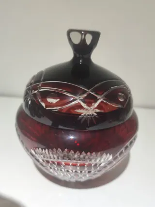 Azucarero/Bombonera Bohemia Cristal Tallado Rubí