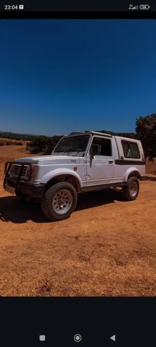 Suzuki Samurai 2000