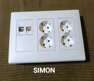 Caja Simon Enchufes y RJ45