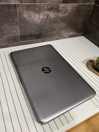 Portátil HP Core i5 8GB RAM SSD 250GB