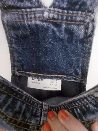 Peto vaquero corto Bershka Talla M