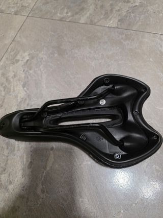 Sillín Bici Negro-Rojo OUXI Gel