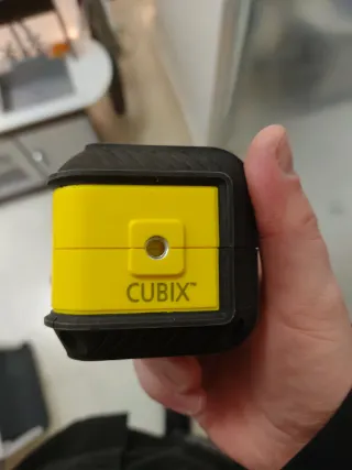 Nivel Láser Stanley + Trípode + Funda