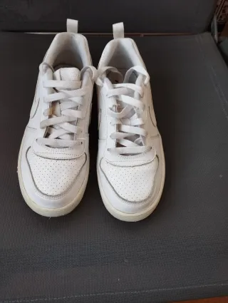 Tenis Nike Unisex Talla 38.5