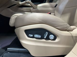 Porsche Cayenne 2021