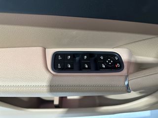 Porsche Cayenne 2021