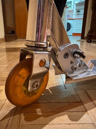 Patinete Biker Plata