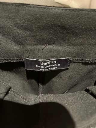 Conjunto elegante beige y negro