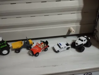 Lote 7 Juguetes: Máquinas y Coches Metálicos,