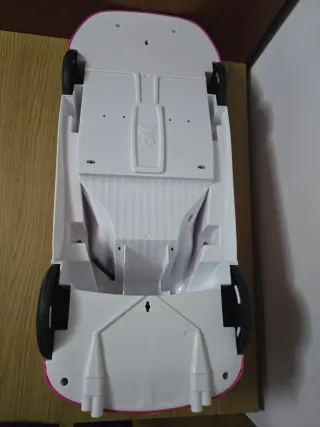 Nancy: coche y muñeca. Famosa