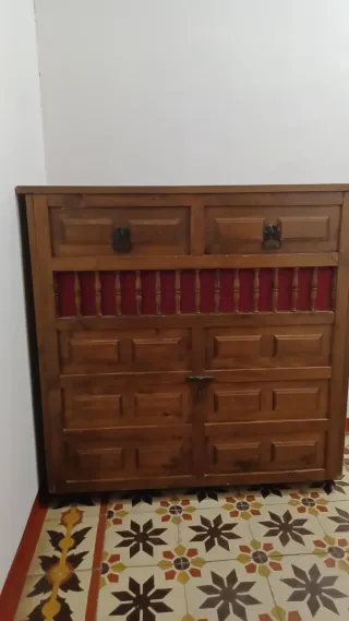Mueble Castellano Antiguo