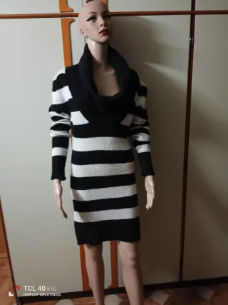 Abito in lana a righe