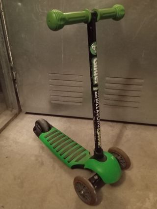 Patinete infantil 3 ruedas verde
