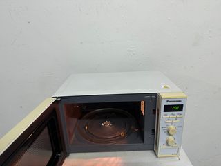 Microondas Panasonic Blanco