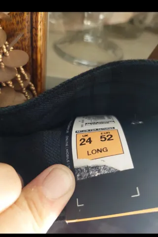 Pantalón cuadros M&S Talla 52 con etiquetas