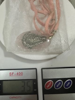 Medalla Virgen del Rocío Cuarzo Rosa