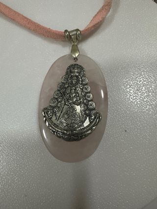 Medalla Virgen del Rocío Cuarzo Rosa