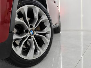 BMW X6 F16 40d Rojo nacional