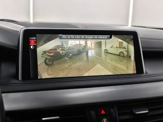 BMW X6 F16 40d Rojo nacional