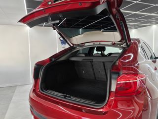 BMW X6 F16 40d Rojo nacional