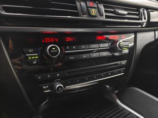 BMW X6 F16 40d Rojo nacional