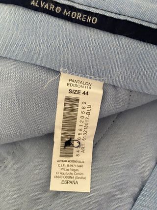 Pantalón chino. Álvaro Moreno. Talla 44