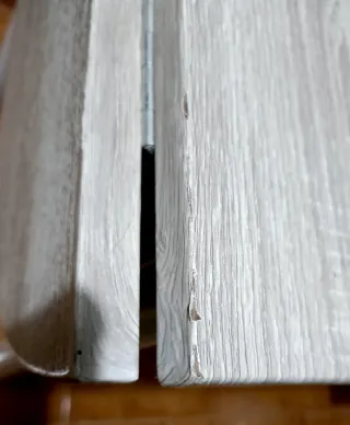 Mesa extensible efecto madera gris