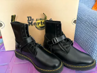 Stivali Dr. Martens Neri