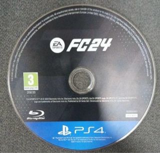 PS4 Slim 500GB + Controller + EA SPORTS FC 24