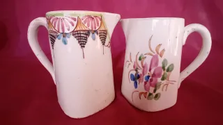 2 Jarras Manises Vintage Pintada a mano