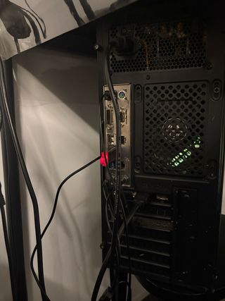 PC Gaming + Teclado + Ratón + Altavoces