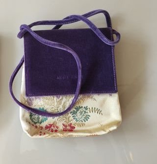 Bolso Agosta Junior morado y multicolor