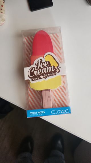 Bloc de notas con forma de helado