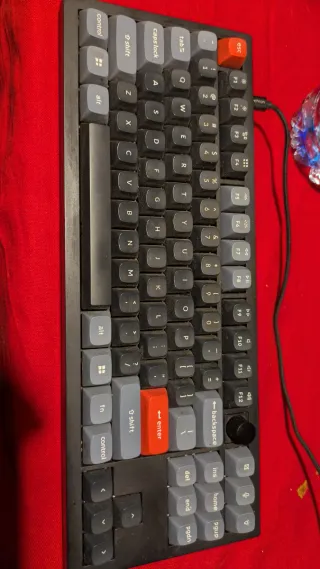 Tastiera Meccanica Keychron Nera/Arancione