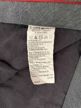Pantalón chino. Emidio Tucci (1 pinza). Talla 44