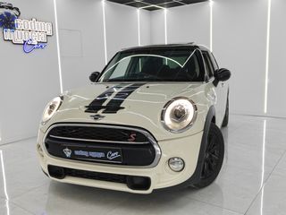 MINI Mini Cooper SD con techo y CarPlay