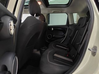 MINI Mini Cooper SD con techo y CarPlay