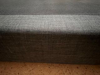 Base tapizada 150x190 impecable – urge retirar